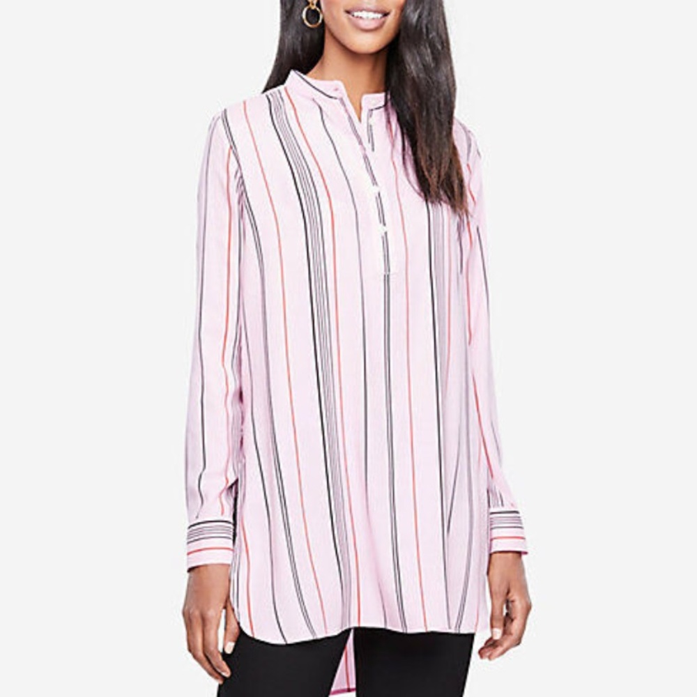 Ann Taylor size Medium pink button down